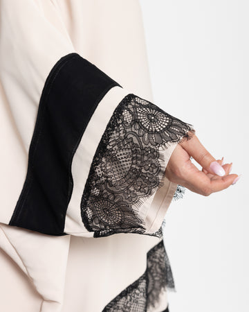 ELEGANT ABAYA