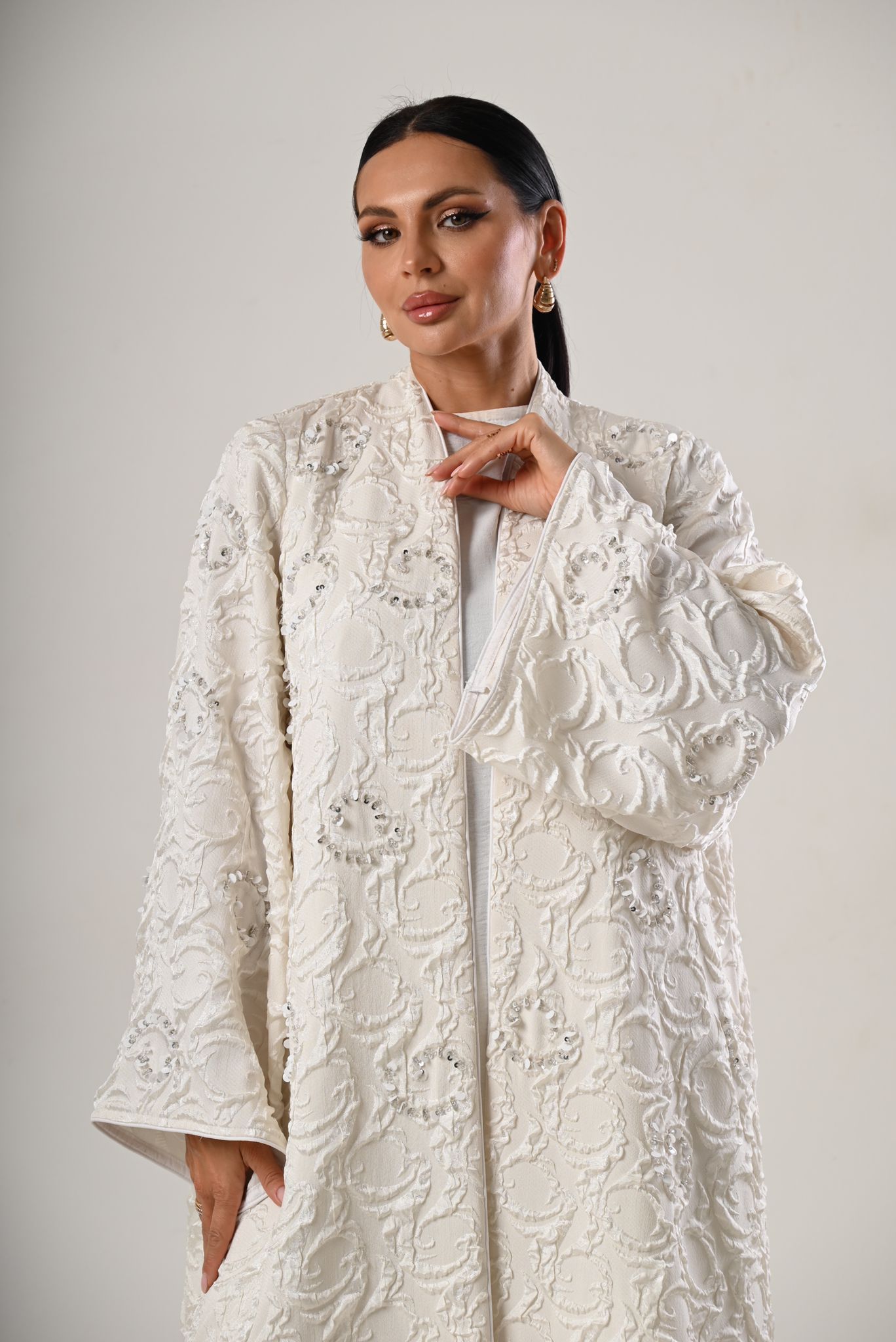 ELEGANT ABAYA